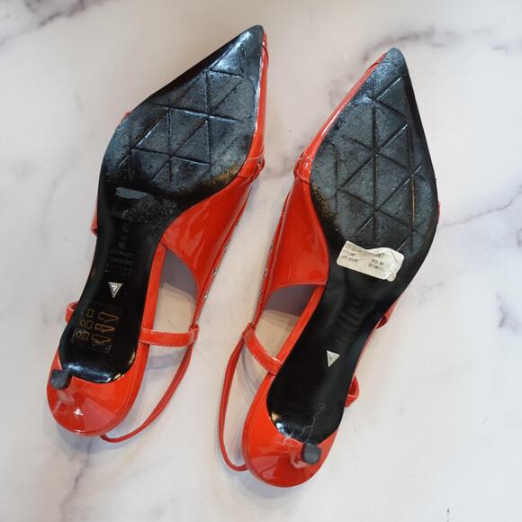 Schutz Womens Ruth Mid Pump Size 8 Red Patent Slingback Kitten Heel Pointed Toe - Picture 7 of 10